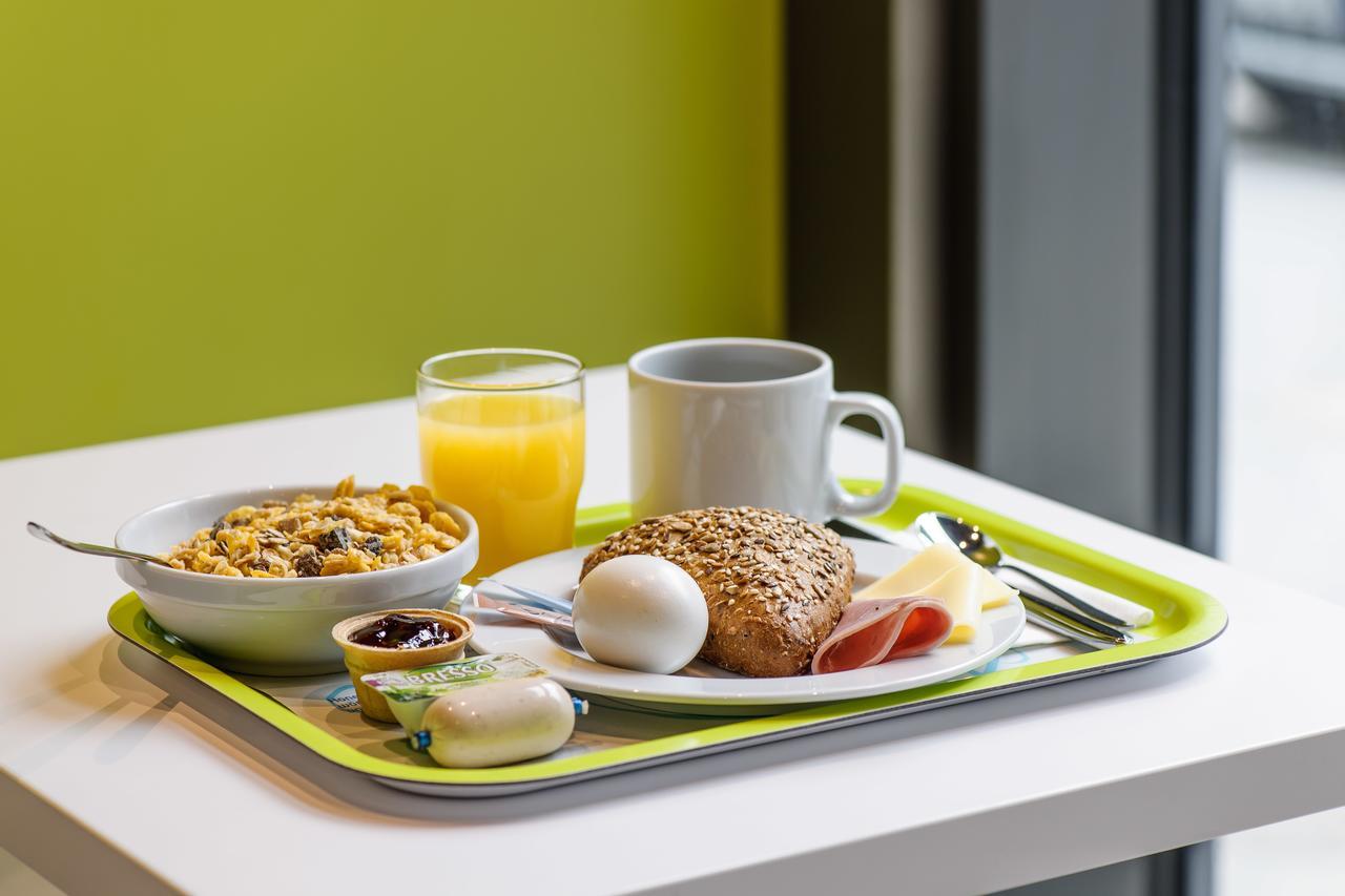 Ibis Budget Salzburg Airport - Self-Check-In Himmelreich Kültér fotó