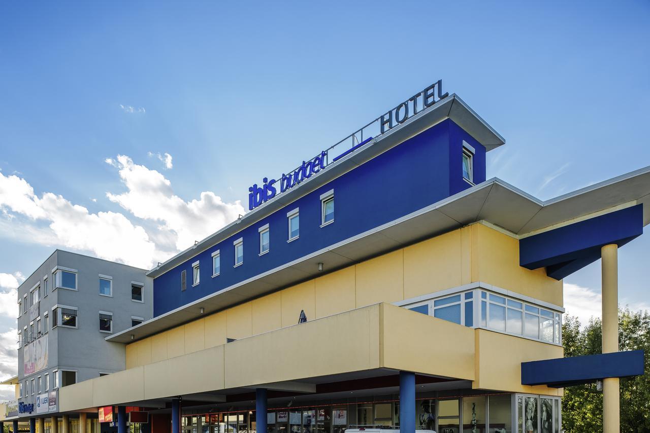 Ibis Budget Salzburg Airport - Self-Check-In Himmelreich Kültér fotó