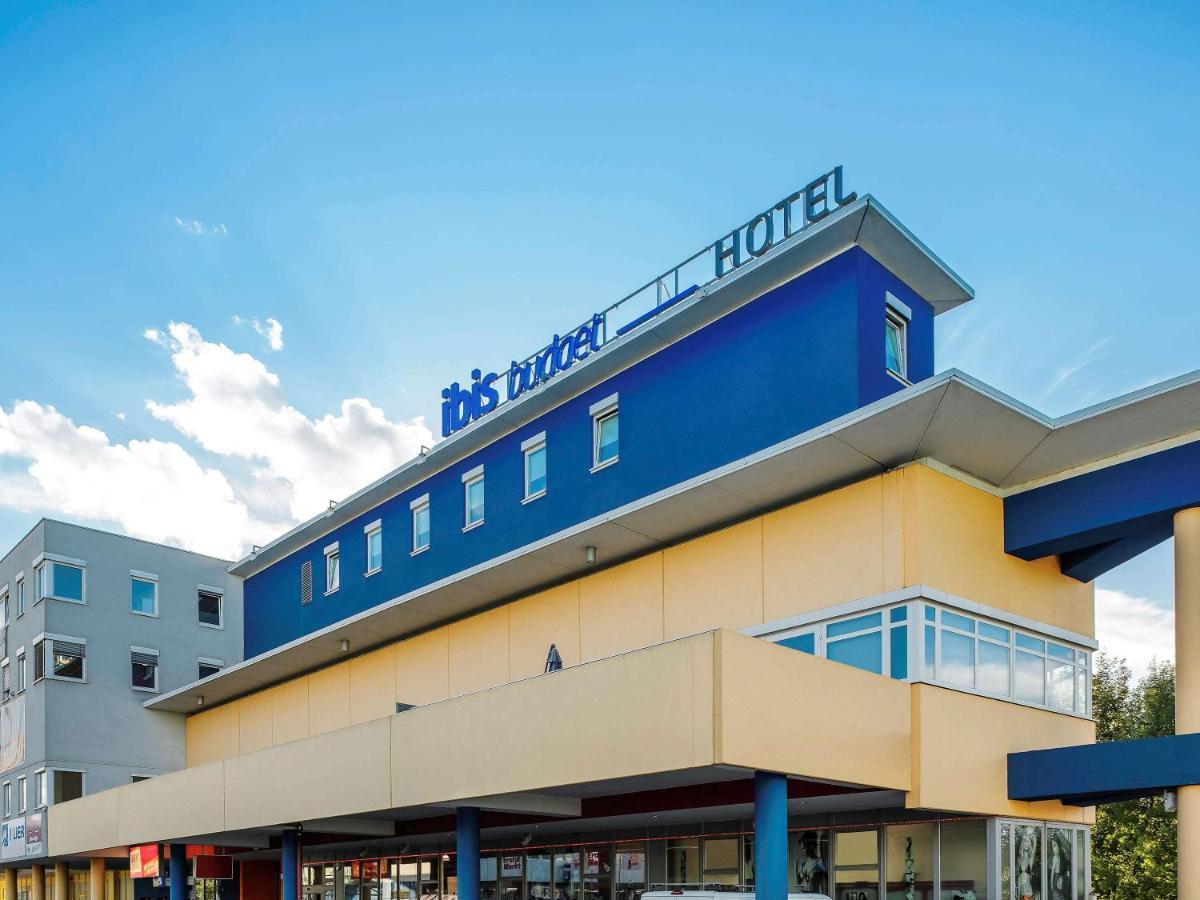Ibis Budget Salzburg Airport - Self-Check-In Himmelreich Kültér fotó